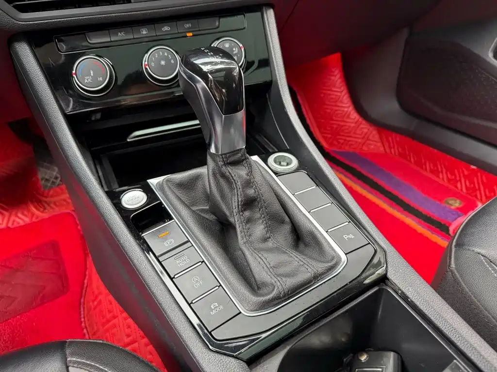 Volkswagen Sagitar — миниатюра 9