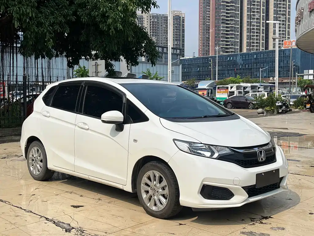 Honda Fit — миниатюра 3