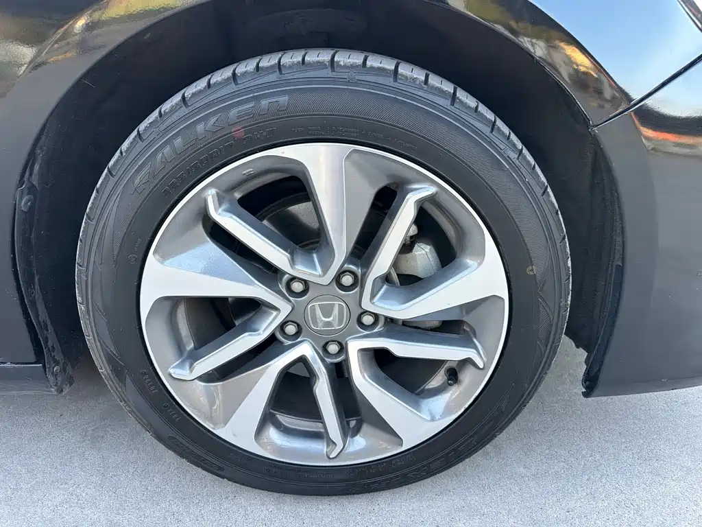 Honda Inspire — миниатюра 12