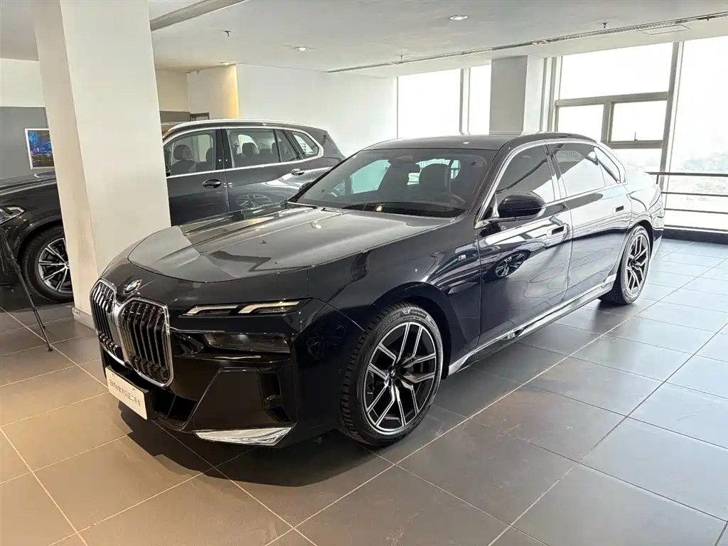 BMW 7 Series 2025