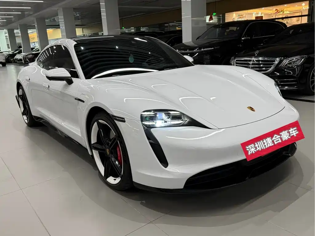 Porsche Taycan 2022 Taycan 4S