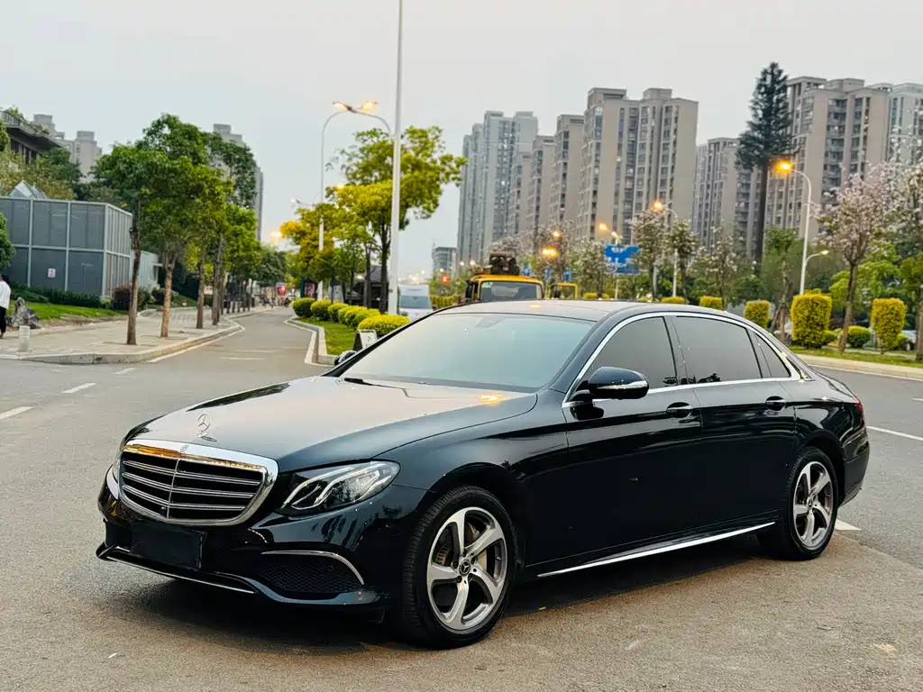 Mercedes-Benz E-Class 2019