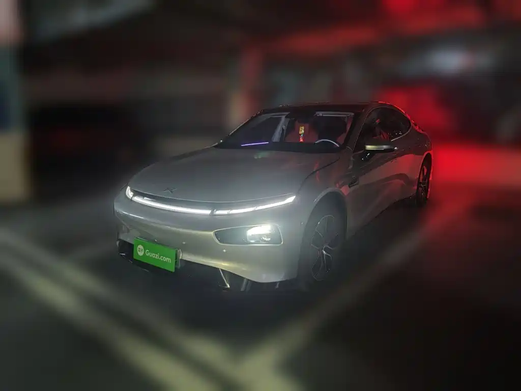 XPeng P7 — миниатюра 2