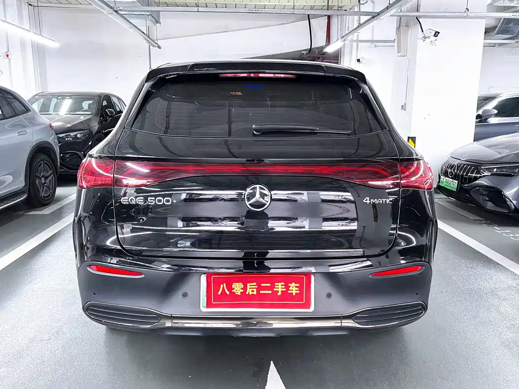 Mercedes-Benz EQE SUV — миниатюра 6