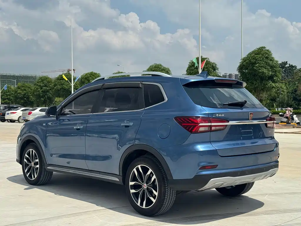 Roewe RX5 — миниатюра 7