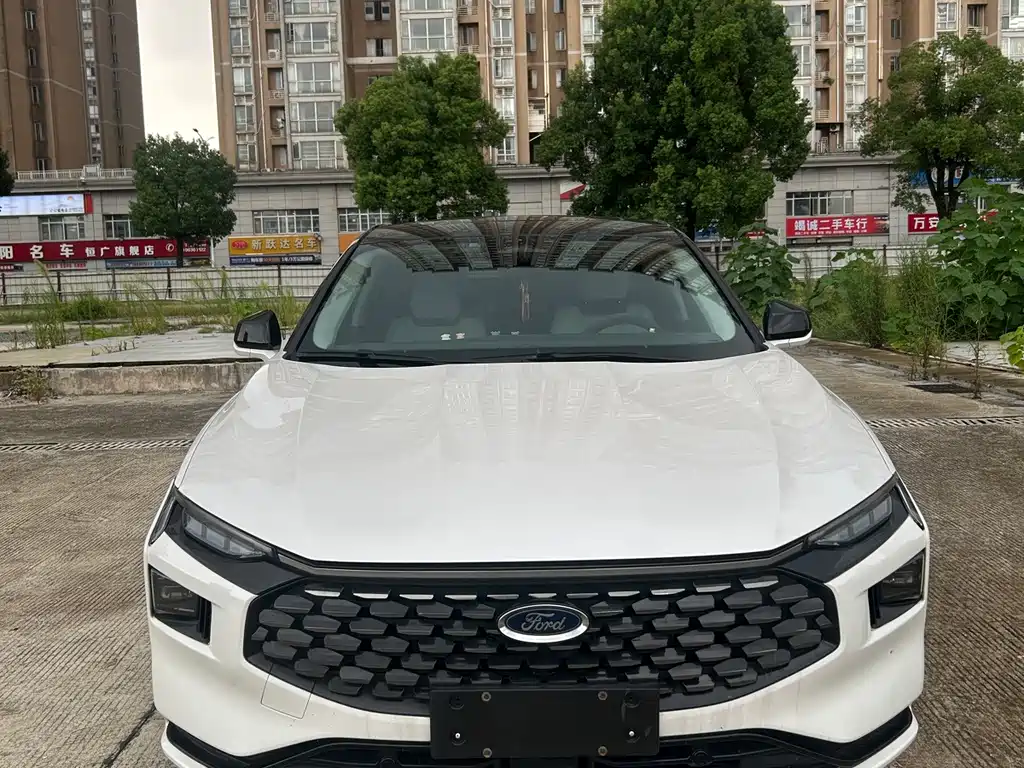 Ford Mondeo — миниатюра 2