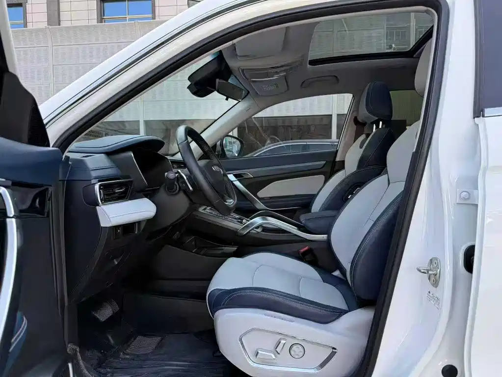 GEELY AUTOMOBILE BOYUE