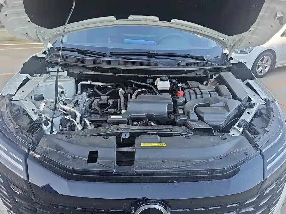 Nissan Qashqai — миниатюра 10