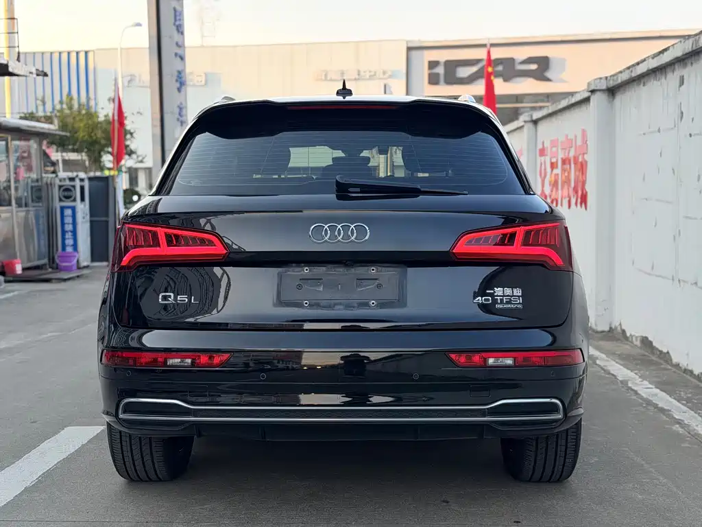 Audi Q5L — миниатюра 11