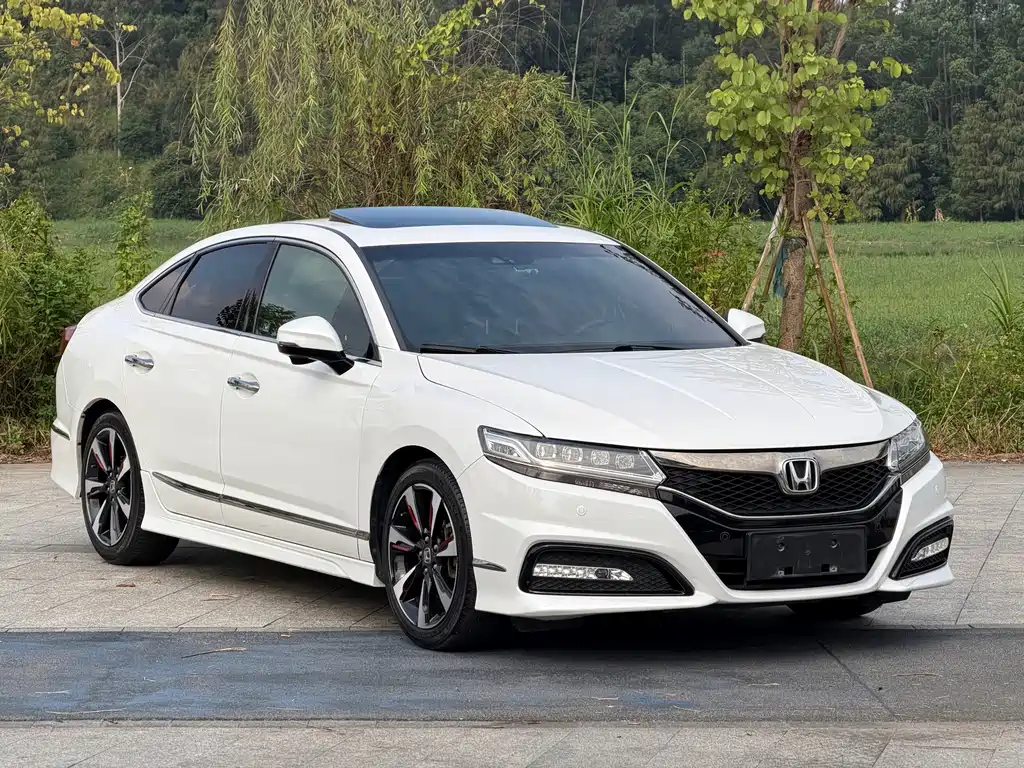Honda Spirior — миниатюра 3