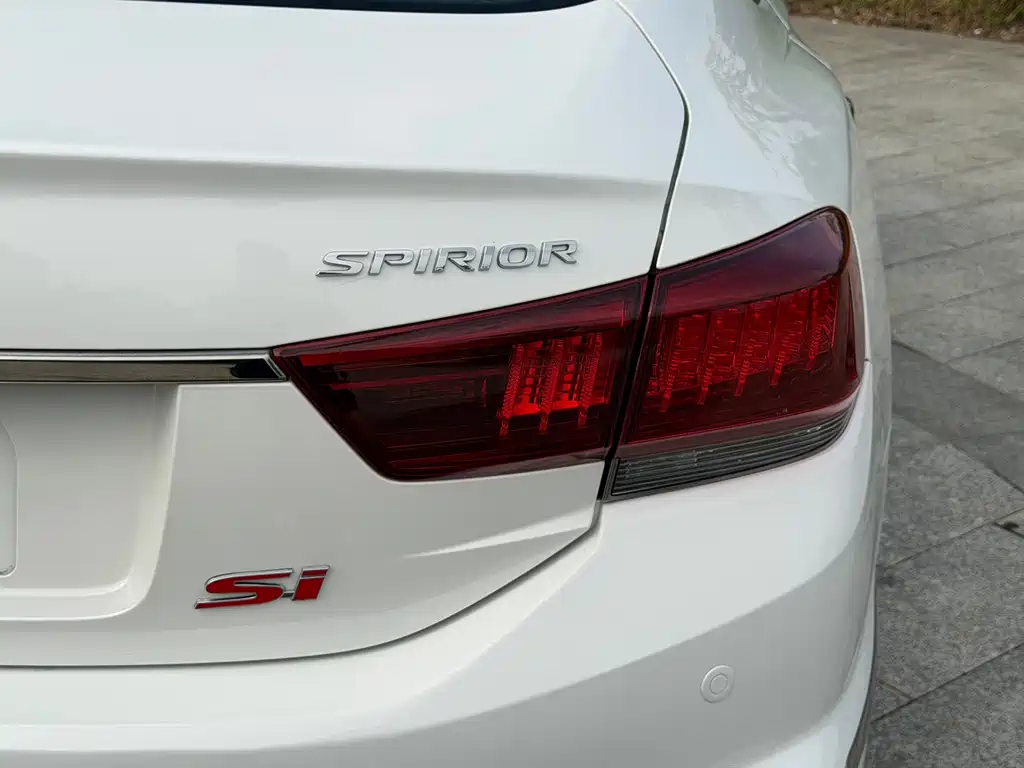 Honda Spirior — миниатюра 16