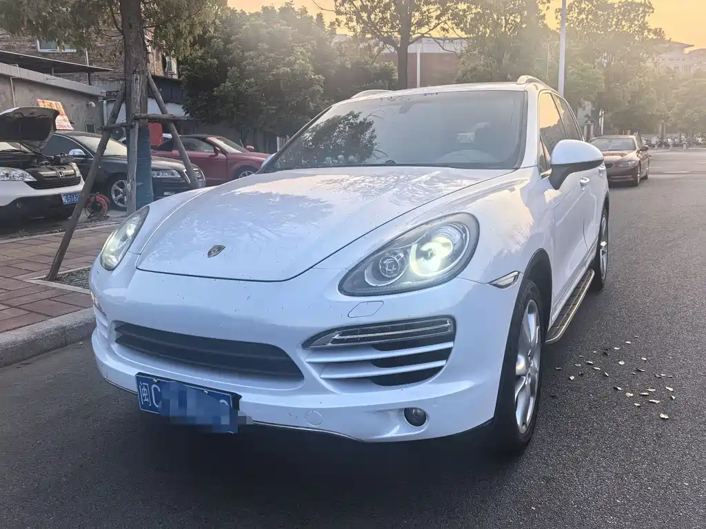 Porsche Cayenne 2013