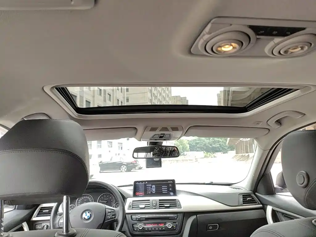 BMW 3 Series — миниатюра 18