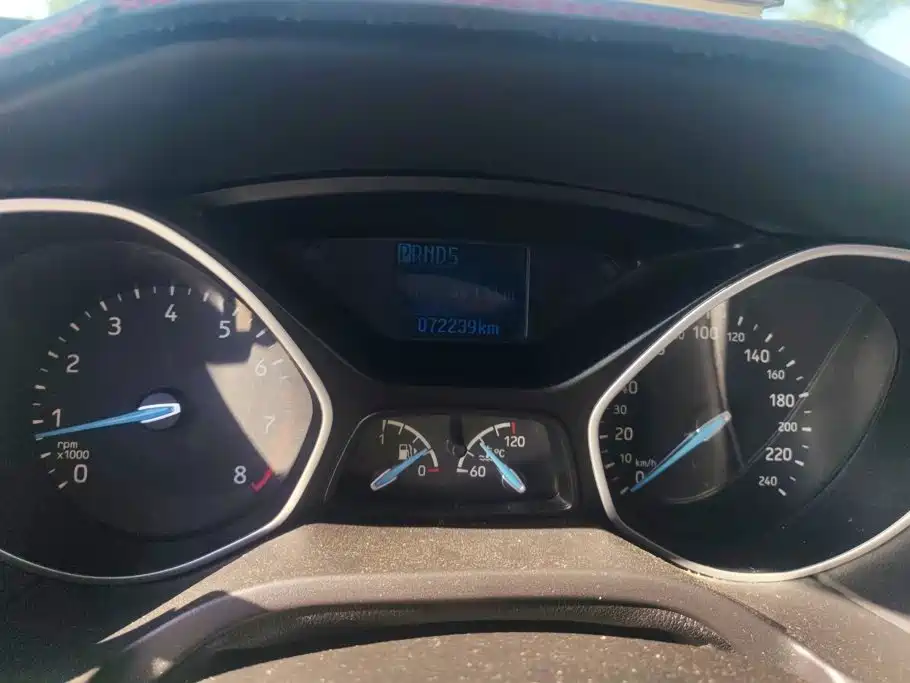 Ford Focus — миниатюра 14