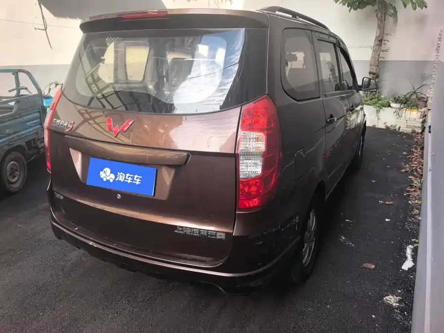 Wuling Hongguang — миниатюра 3