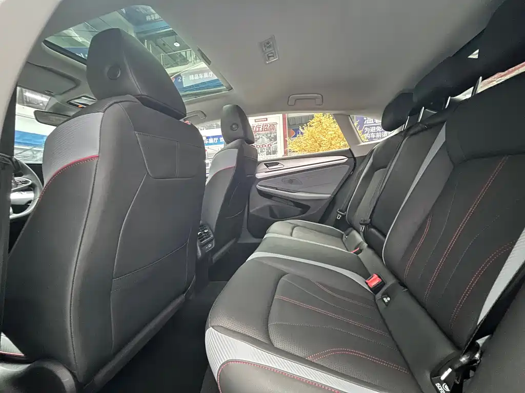 Volkswagen Lamando — миниатюра 8