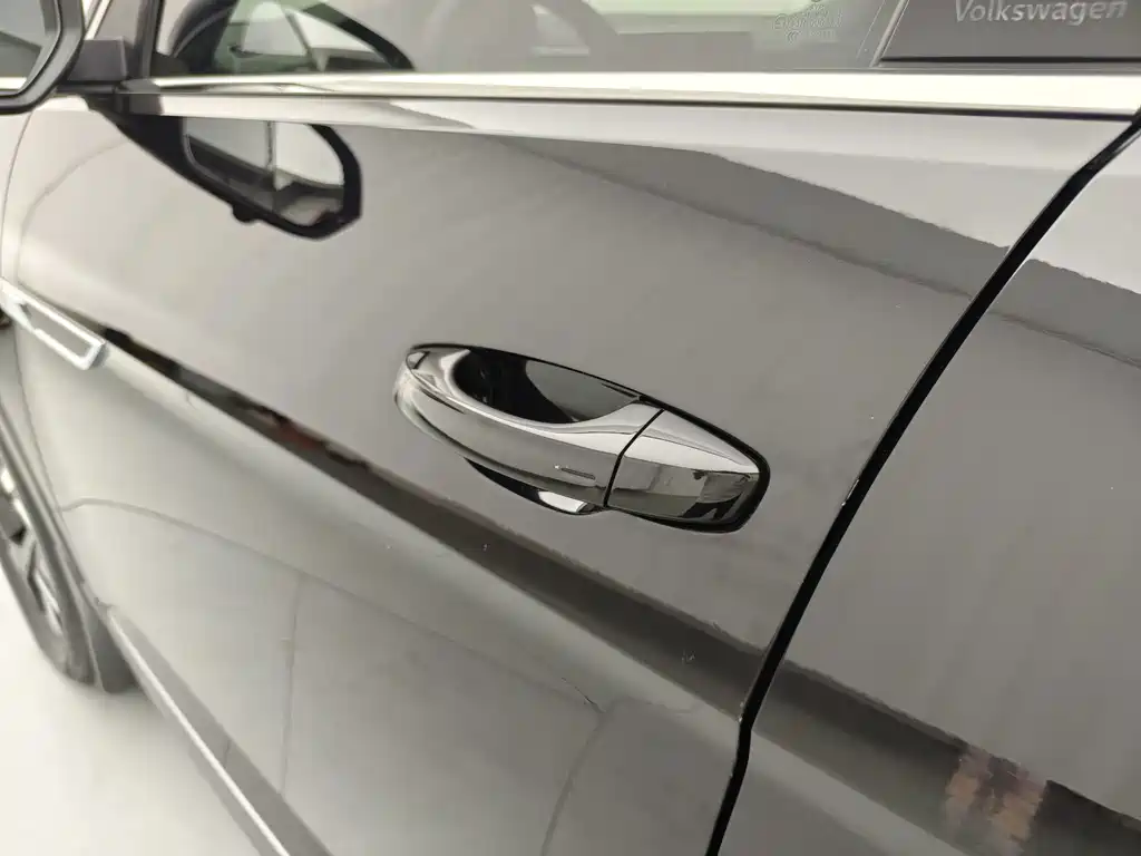 Volkswagen Teramont — миниатюра 12