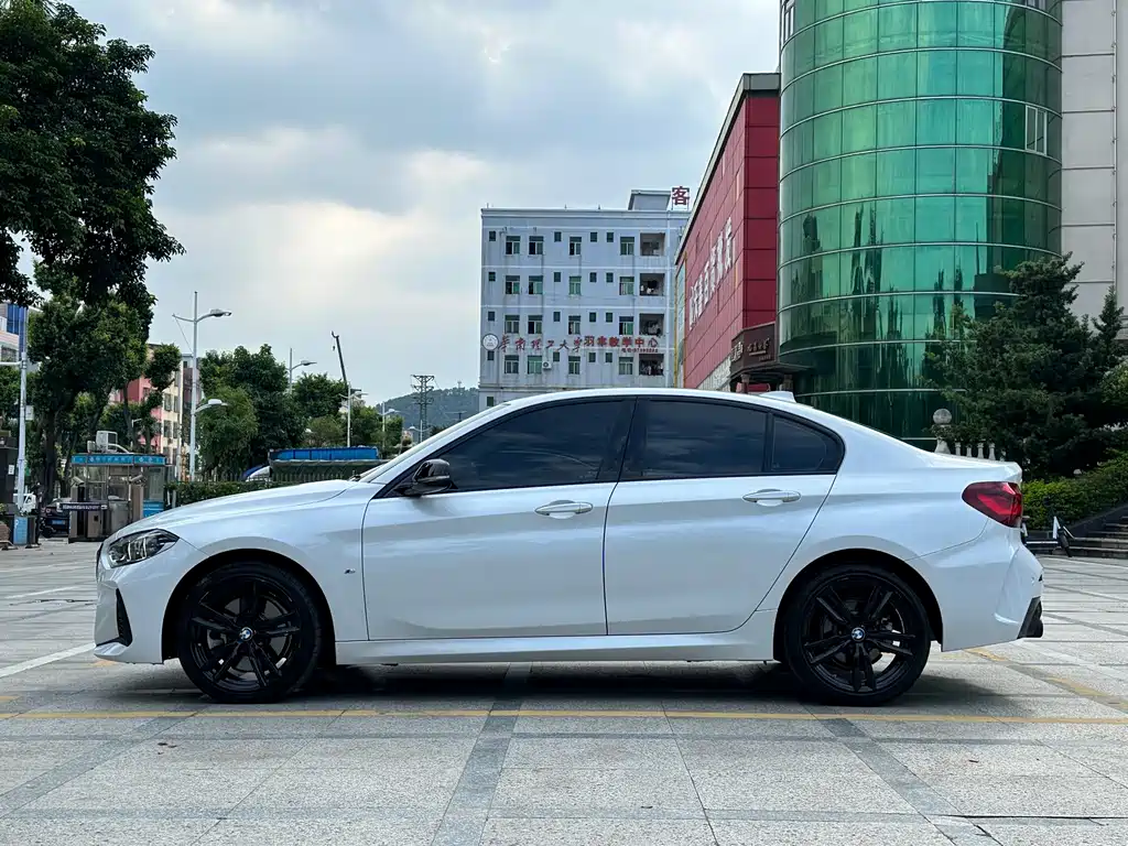 BMW 1 Series — миниатюра 4