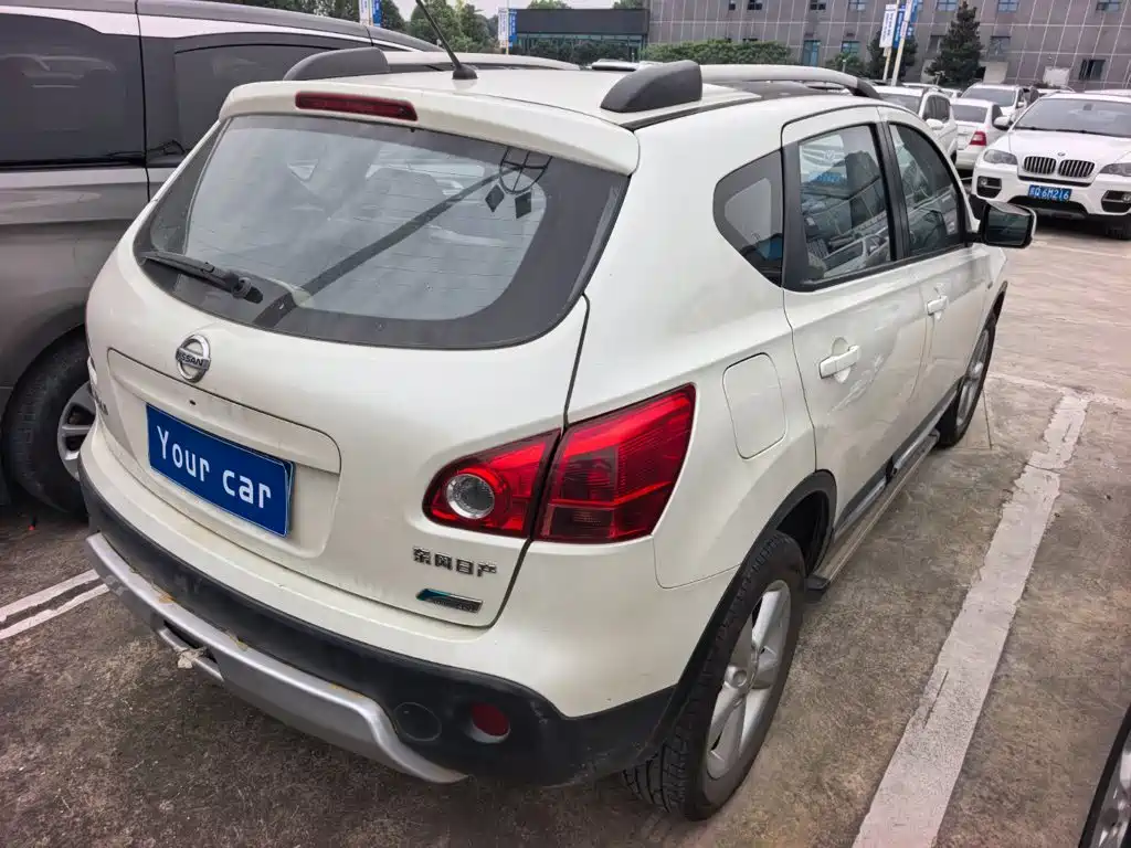 Nissan Qashqai — миниатюра 4