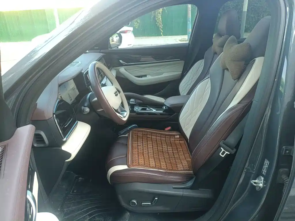 Geely Xingyue L — миниатюра 18