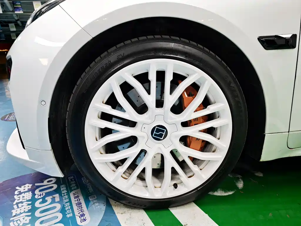 ZEEKR EXTREME KRYPTON 001