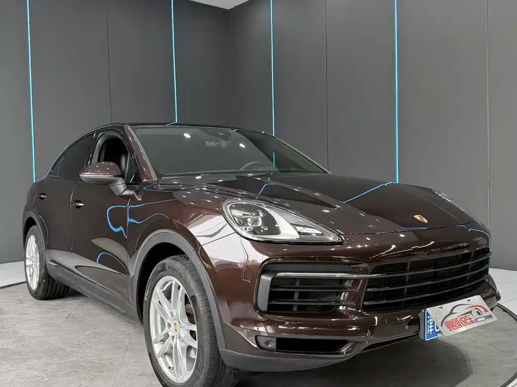 Porsche Cayenne — миниатюра 3