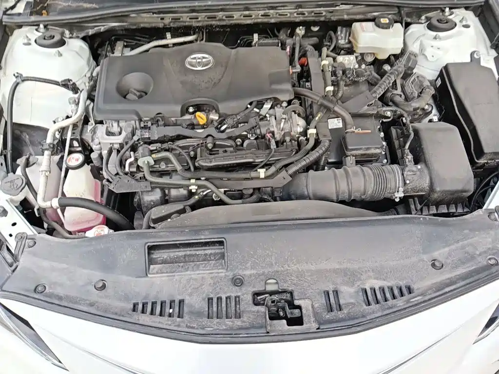 Toyota Camry — миниатюра 11