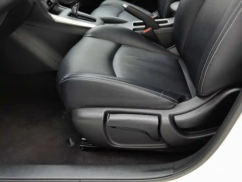 Nissan Sylphy — миниатюра 20