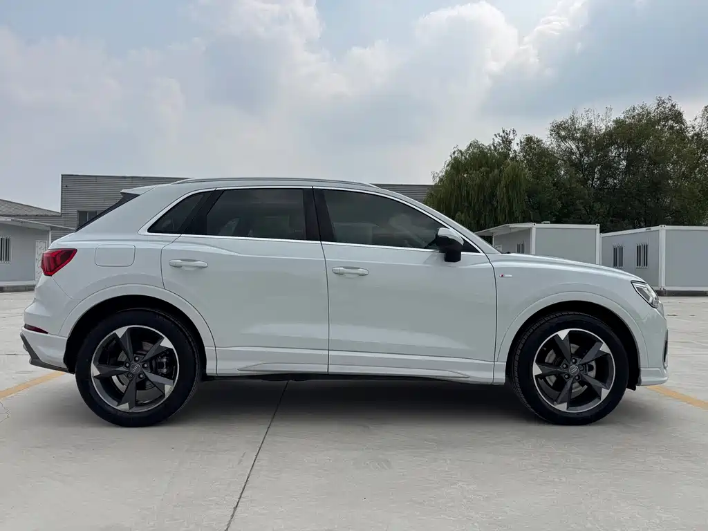 Audi Q3 — миниатюра 4
