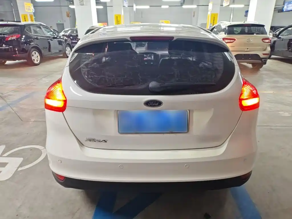 Ford Focus — миниатюра 6