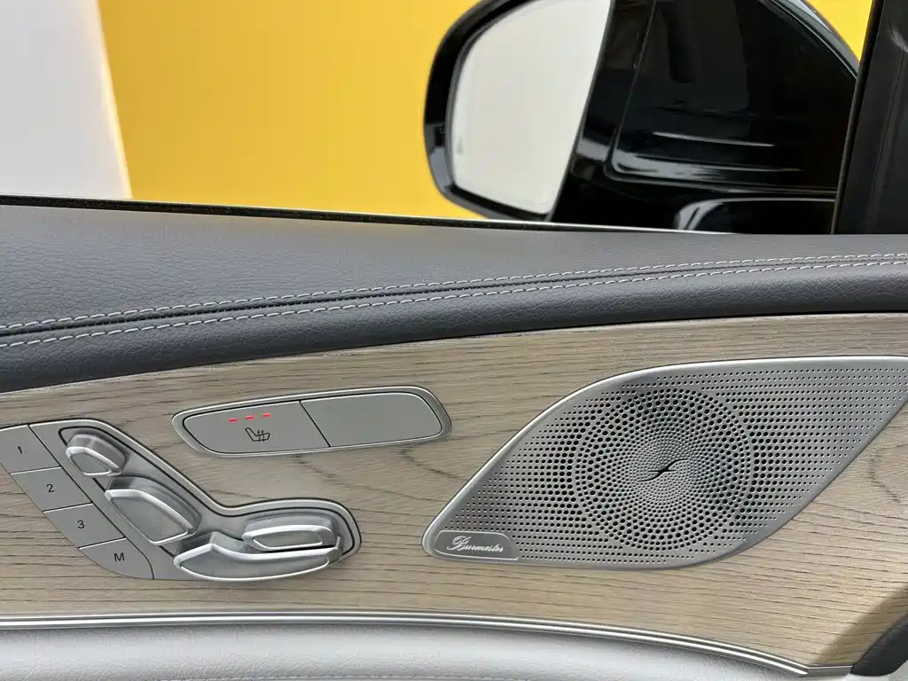 Mercedes-Benz CLS — миниатюра 19