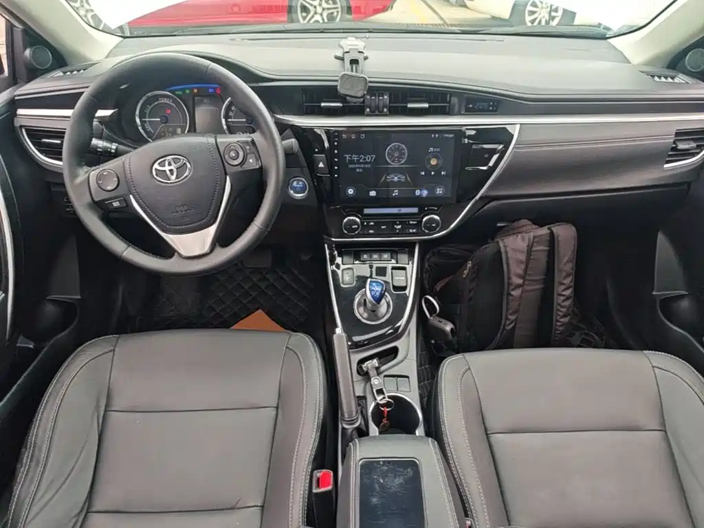 Toyota Corolla — миниатюра 10