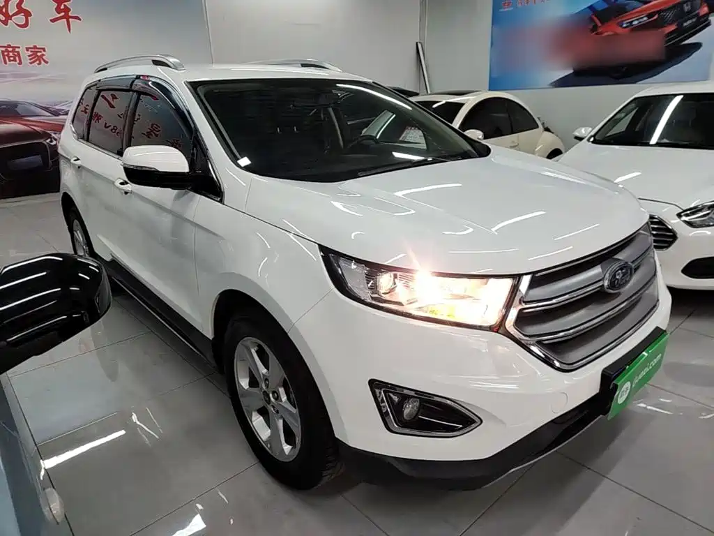 Ford Edge — миниатюра 4