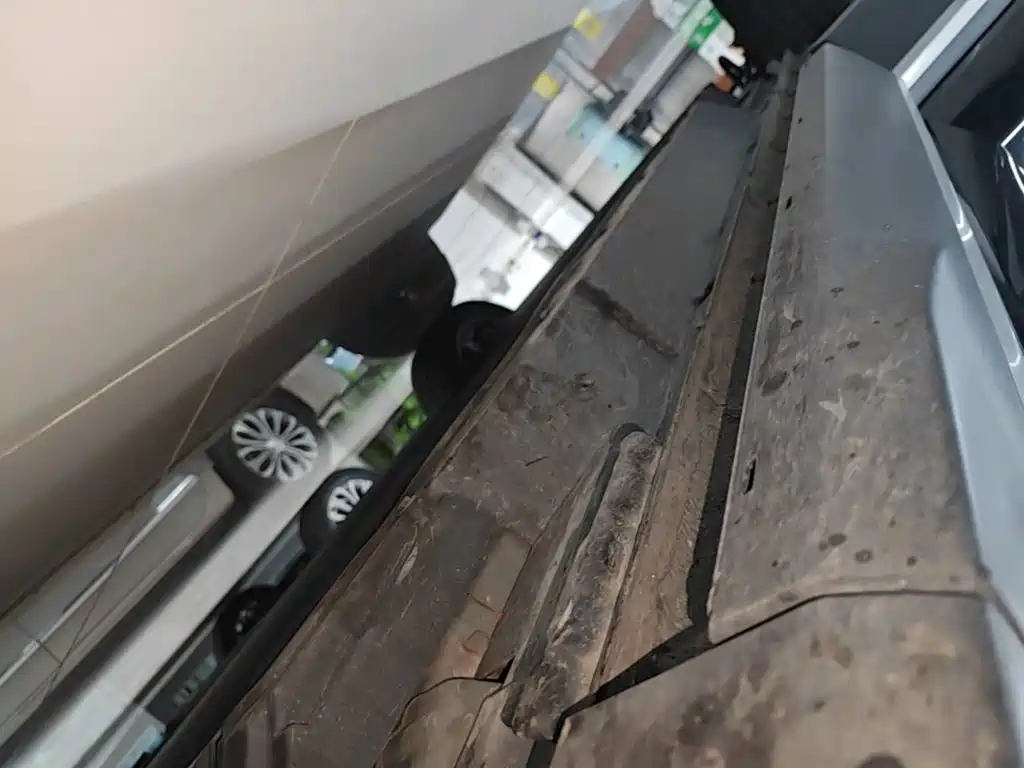 BYD PLUS New Energy — миниатюра 21