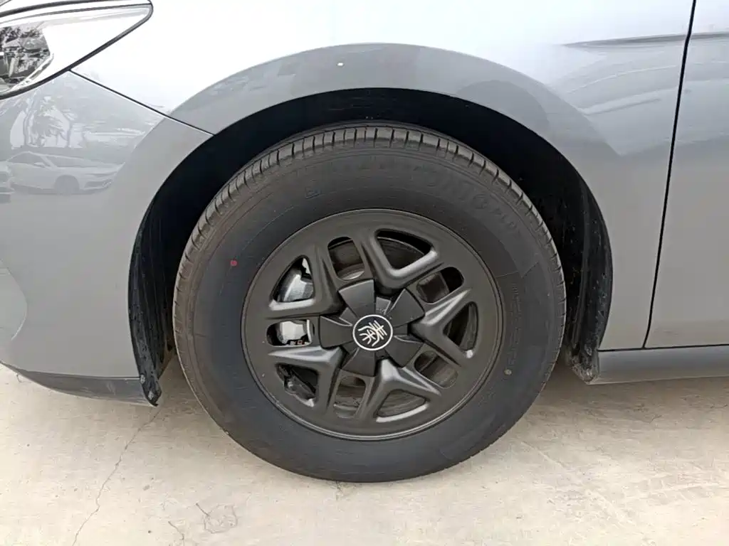 BYD Qin PLUS — миниатюра 23