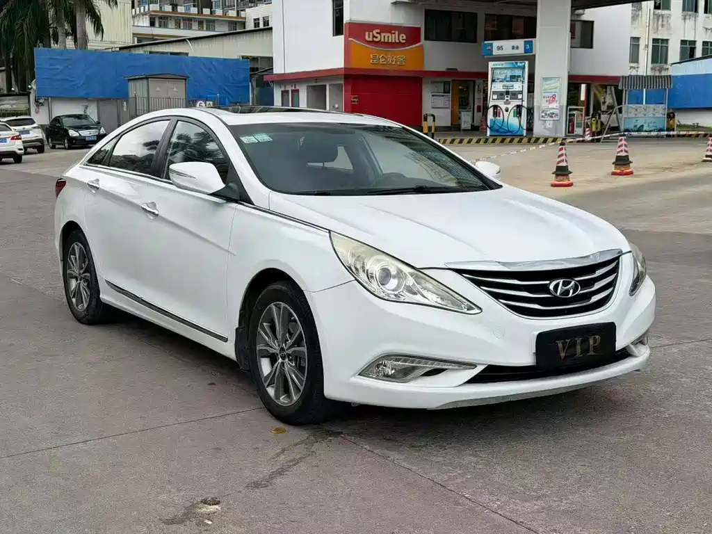 Hyundai Sonata — миниатюра 3