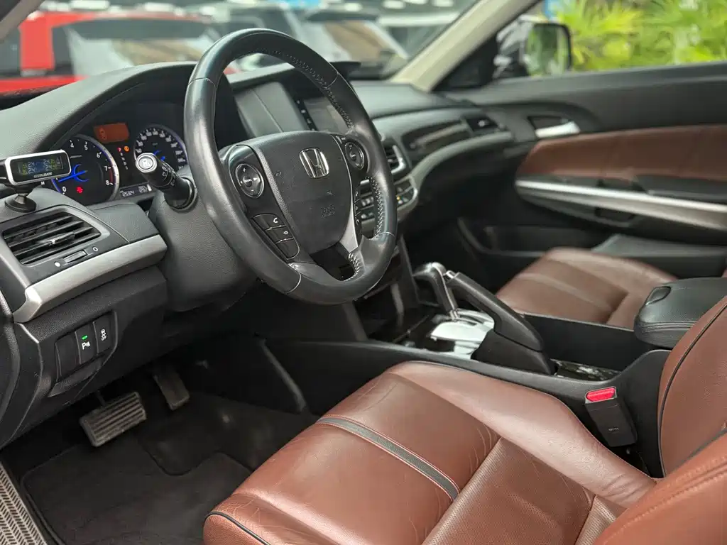 Honda Crosstour — миниатюра 14
