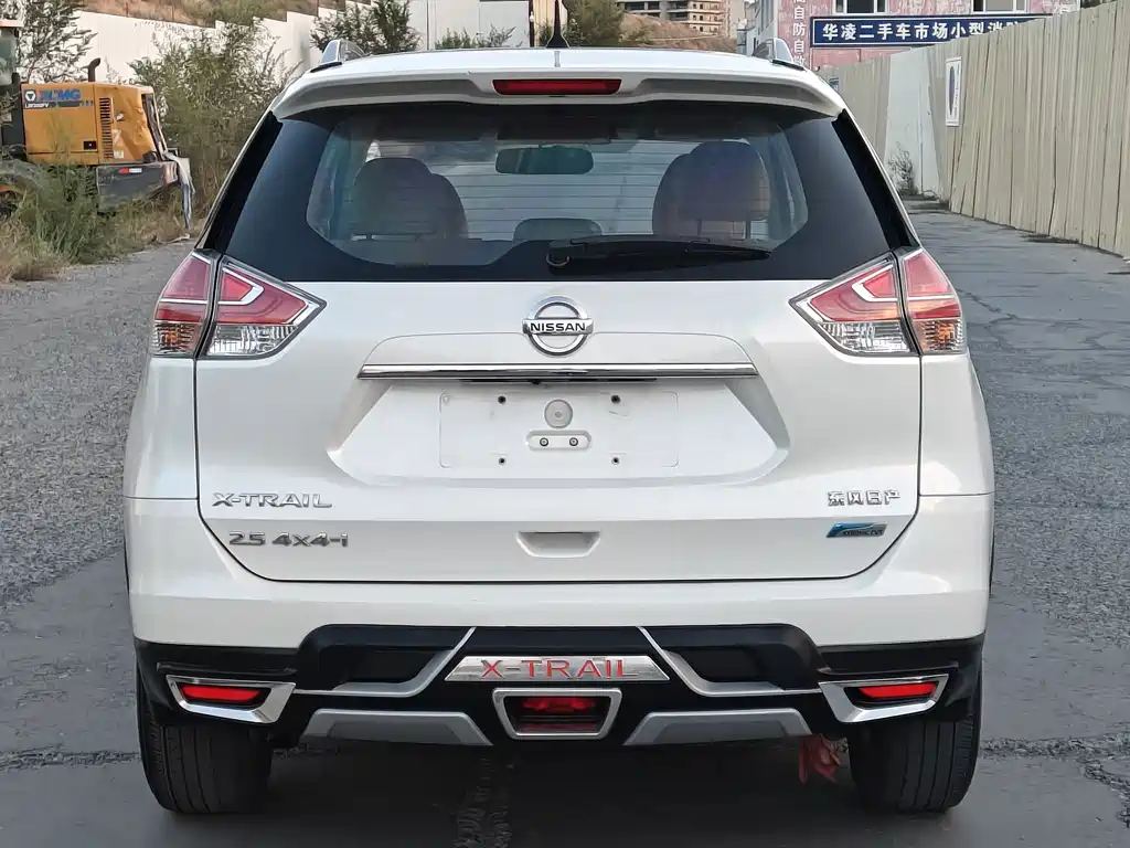 Nissan X-Trail — миниатюра 4