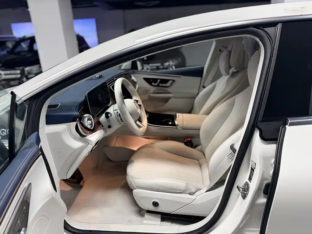Mercedes-Benz EQE — миниатюра 11