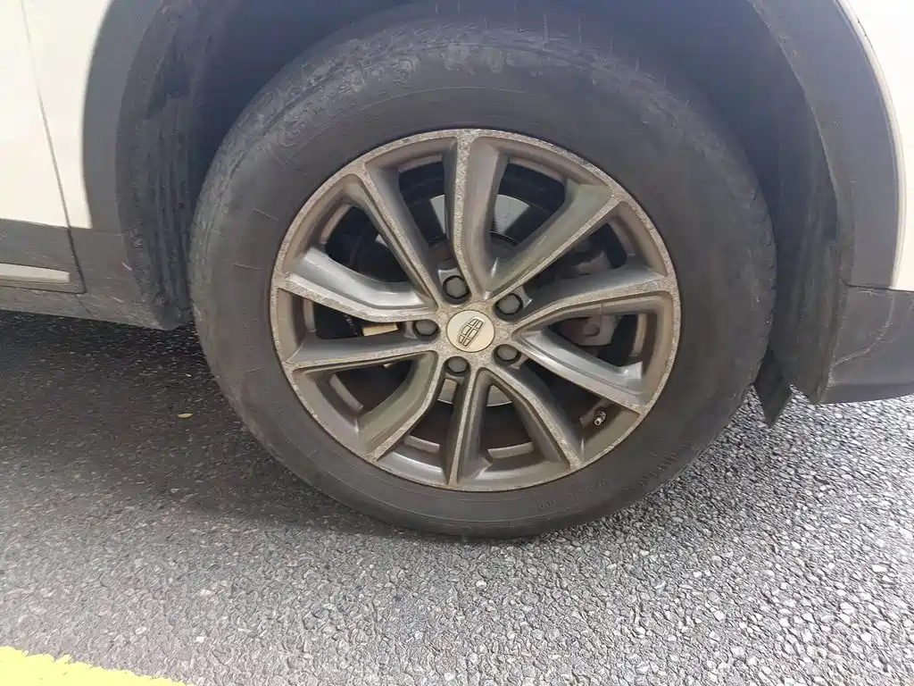 Geely Boyue — миниатюра 24