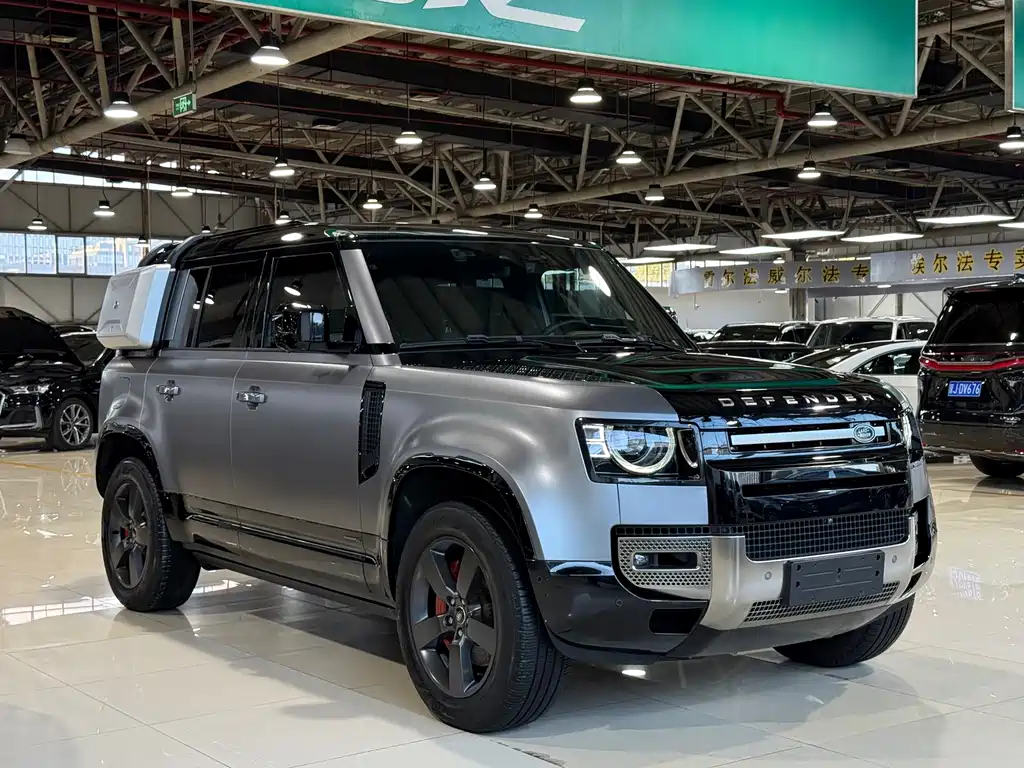 Land Rover Defender — миниатюра 3