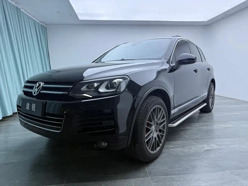 Volkswagen Touareg 2015