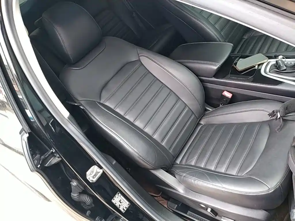 Ford Edge — миниатюра 25