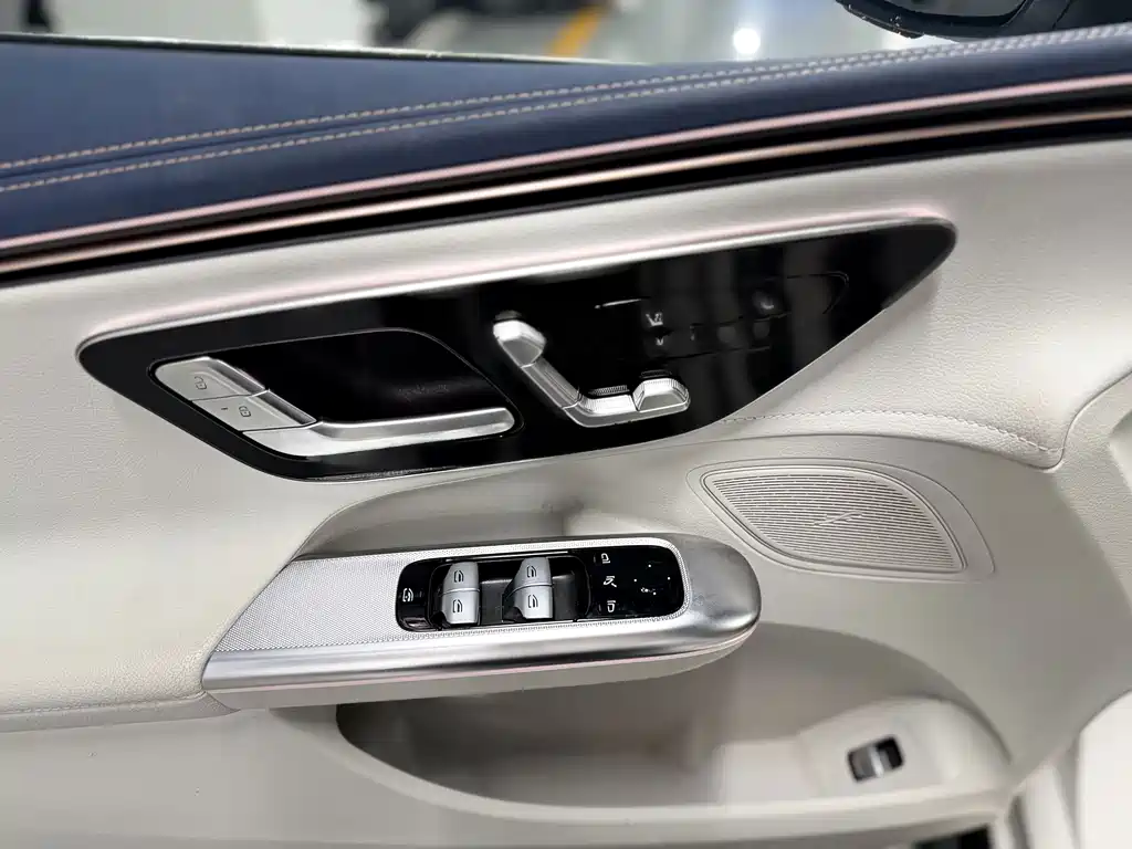 Mercedes-Benz EQE — миниатюра 10