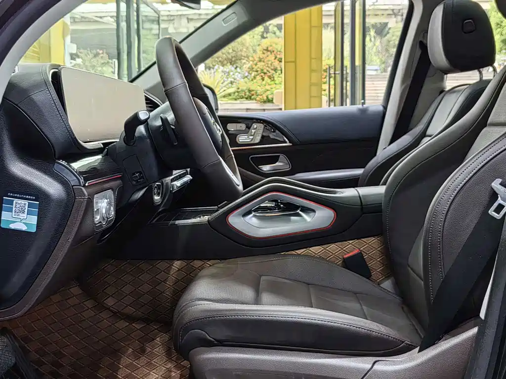 Mercedes-Benz GLS — миниатюра 11