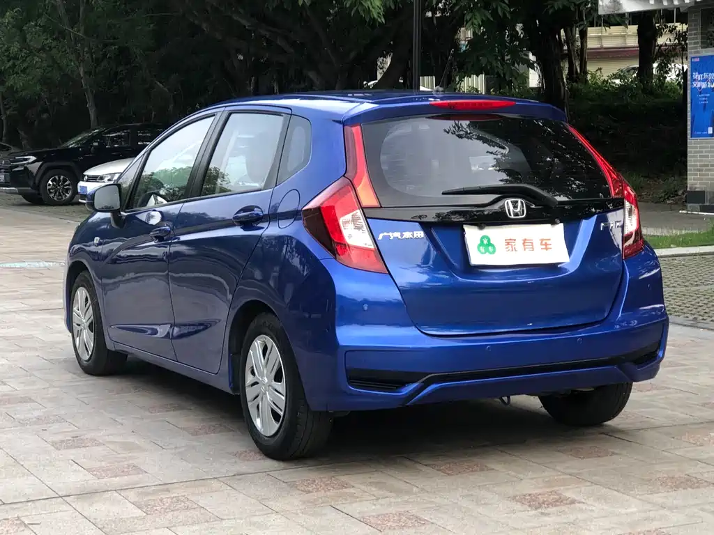 Honda Fit - фото 13