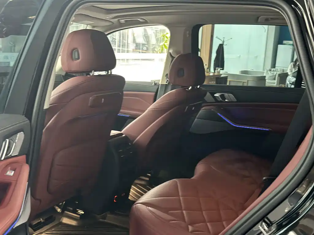 BMW X5 — миниатюра 9