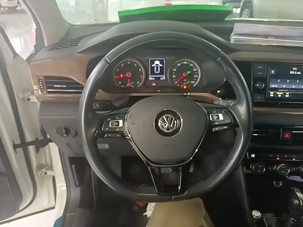 Volkswagen Tharu — миниатюра 11