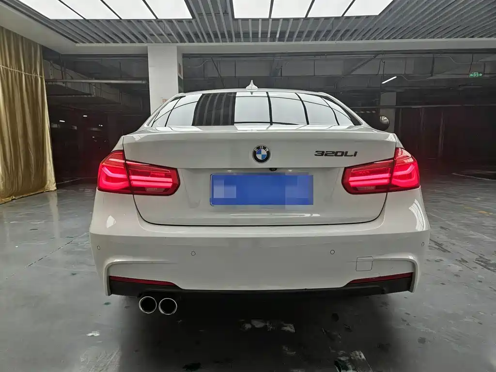 BMW 3 Series — миниатюра 5