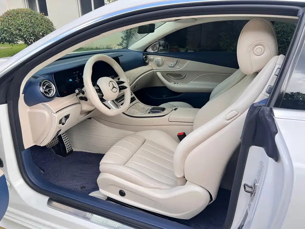 Mercedes-Benz E-Class (Import) — миниатюра 5